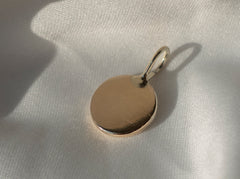 THEIDA – Anhänger aus recyceltem Gold