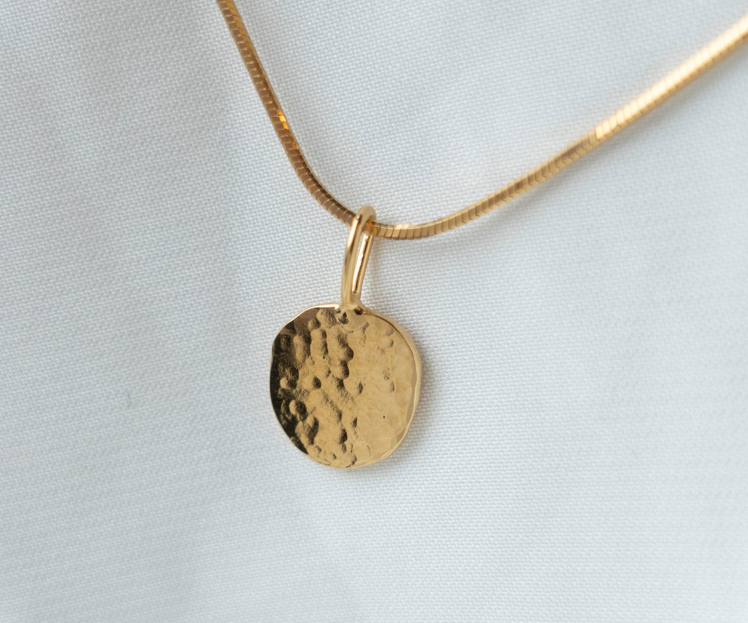 THEIDA – Anhänger aus recyceltem Sterling Silber