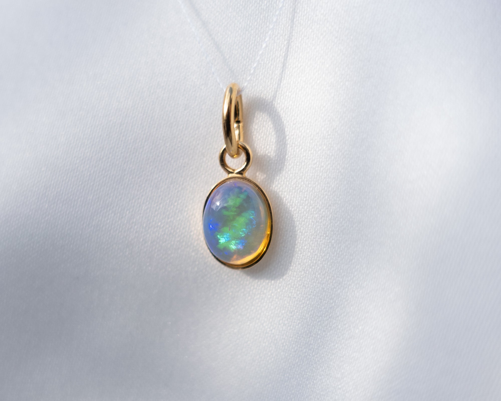 Anhänger mit Opal Gold Kettenanhänger silber mit Stein echter Opal ST'ATOUR