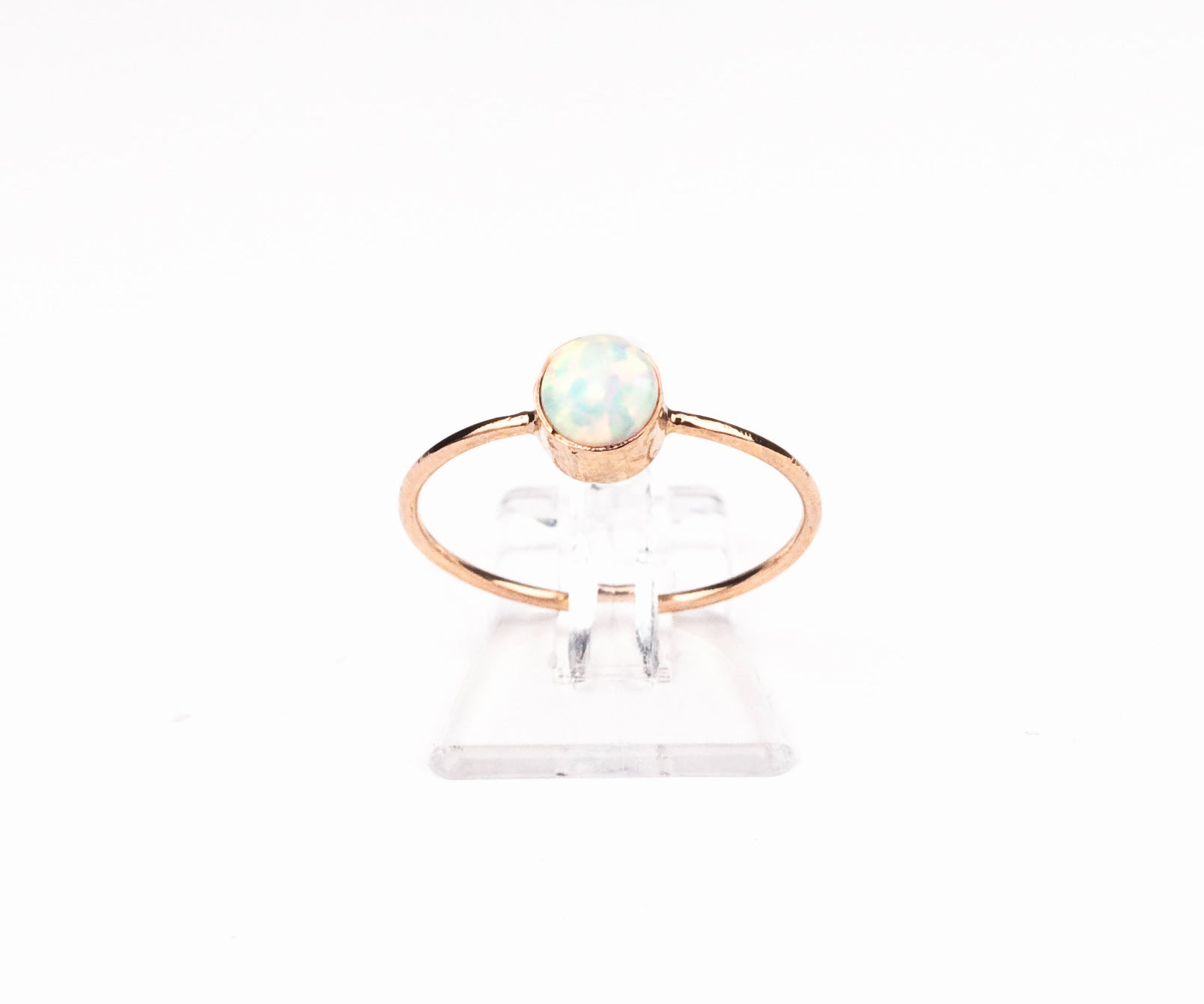 COSIMA – Ring mit synthetischem Opal