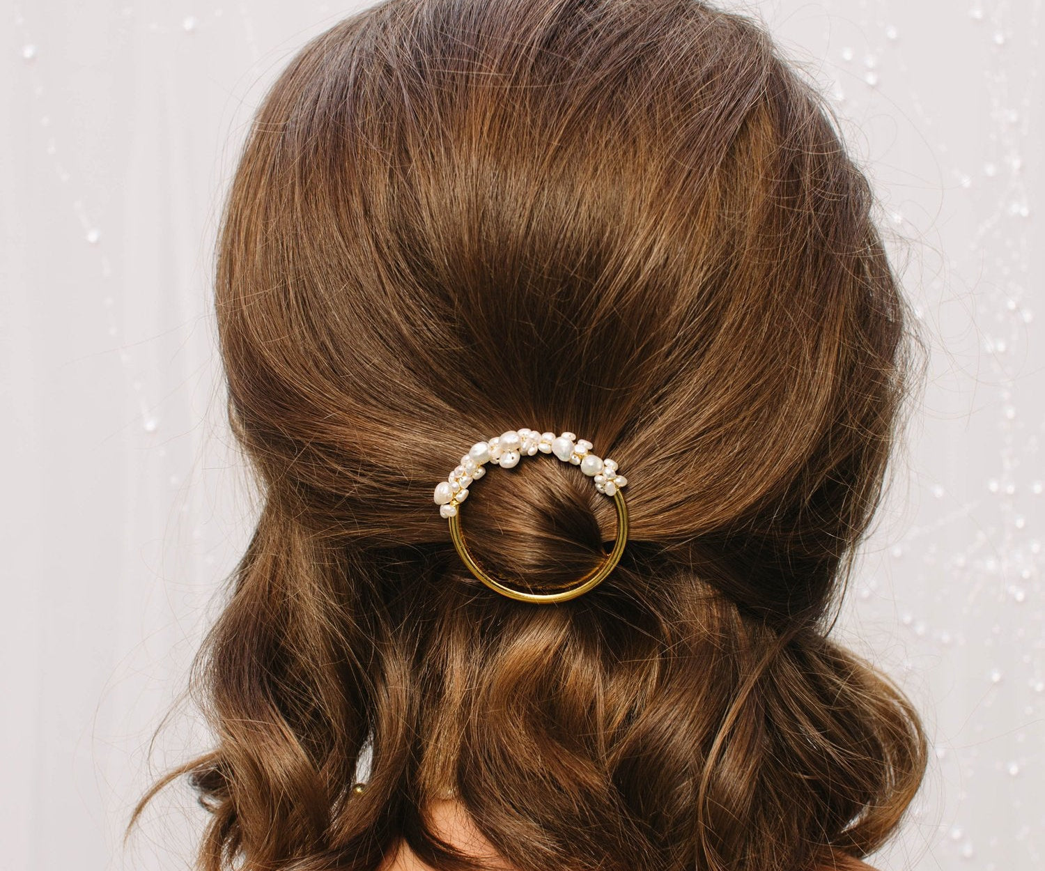 MAGNA HALF - Haarspange mit Perlen